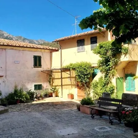 Apartment Casa Incantevole A Poggio