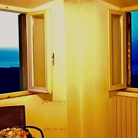 Casa Incantevole A Poggio Apartment *